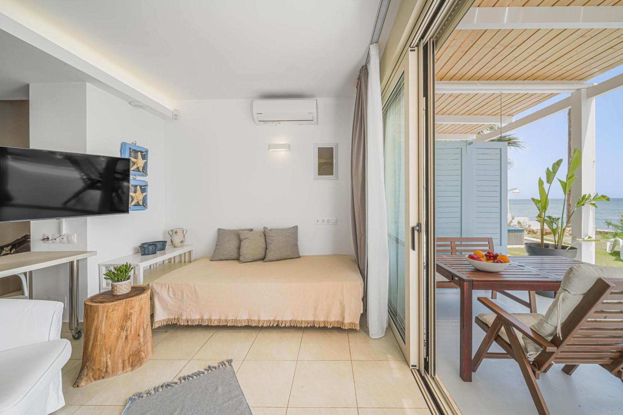Junior Suite By The Beach Stalida Екстериор снимка